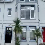 Bella Vista Hotel&self Catering An Cóbh