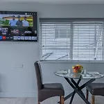 Bella Vista Hotel&self Catering 3* An Cóbh