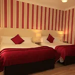 Bella Vista Hotel&self Catering An Cóbh