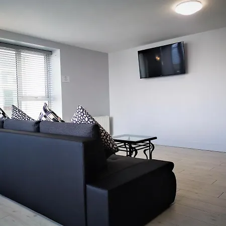 Hotel Bella Vista & Self Catering Cobh