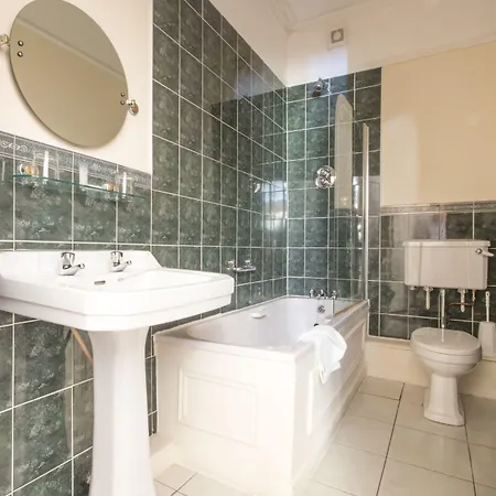 Bella Vista & Self Catering Cobh