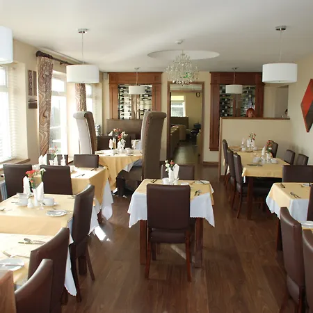 Bella Vista & Self Catering Hotel