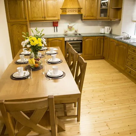 Bella Vista Hotel&self Catering An Cóbh