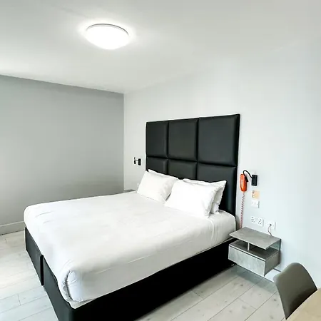 Bella Vista & Self Catering Hotel 3*