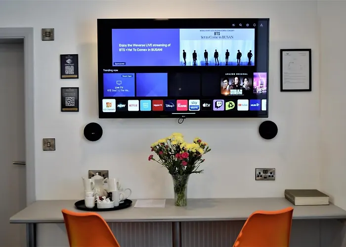 Bella Vista & Self Catering 3* Cobh