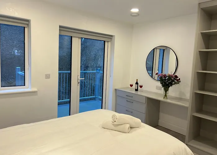 Bella Vista & Self Catering Hotel 3*