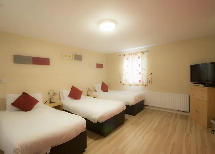 Bella Vista & Self Catering Hotel 3*