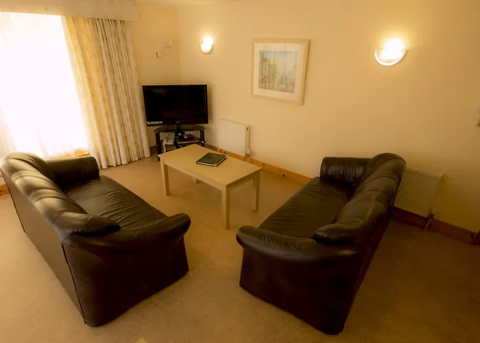 Bella Vista & Self Catering Hotel 3*