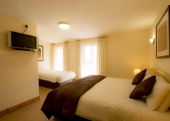 Hotel Bella Vista & Self Catering 3*