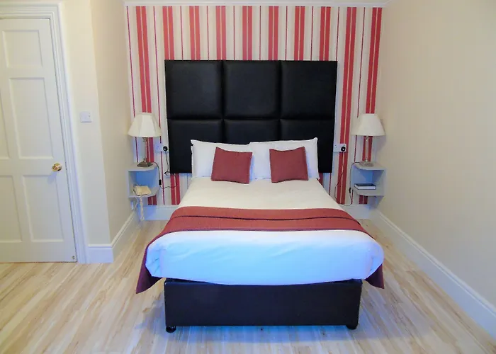 Bella Vista & Self Catering 3* Cobh