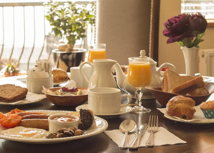 Bella Vista Hotel&self Catering 3* An Cóbh