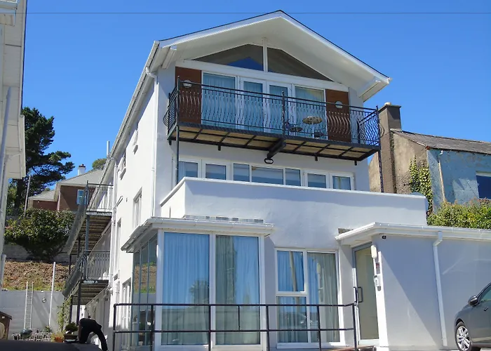 Bella Vista & Self Catering 3* Cobh