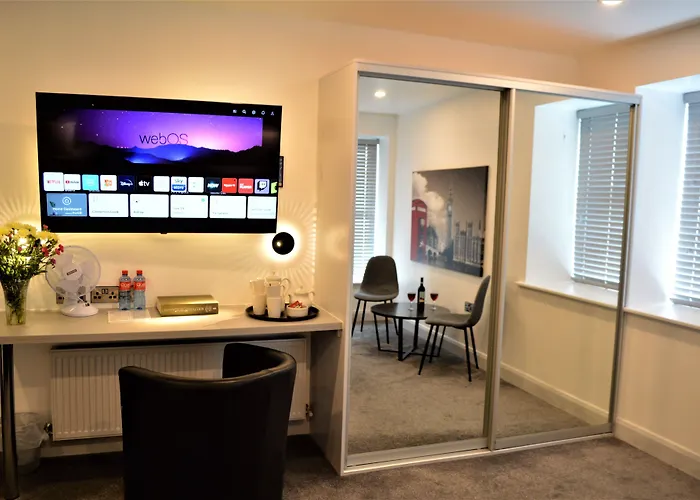 Bella Vista & Self Catering Hotel 3*